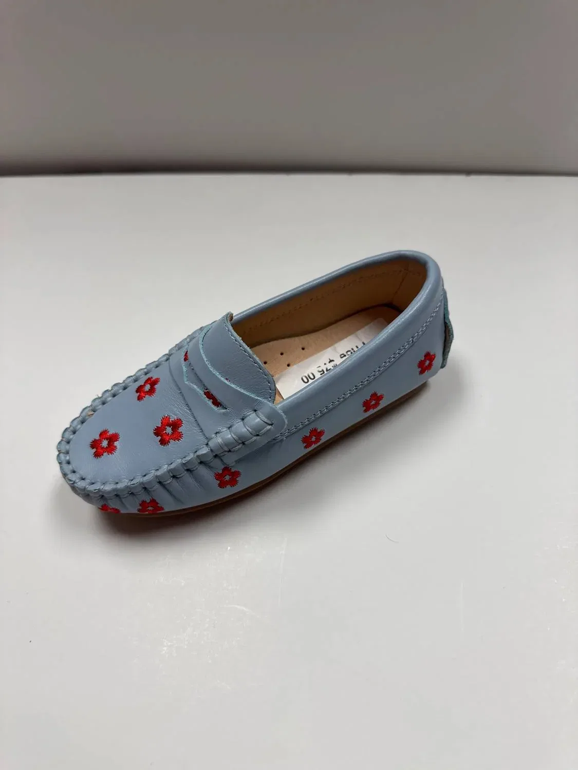 Детские мокасины для девочек с цветочной вышивкой Chloe Flower 1936, Light Blue Leather/White — фото 2