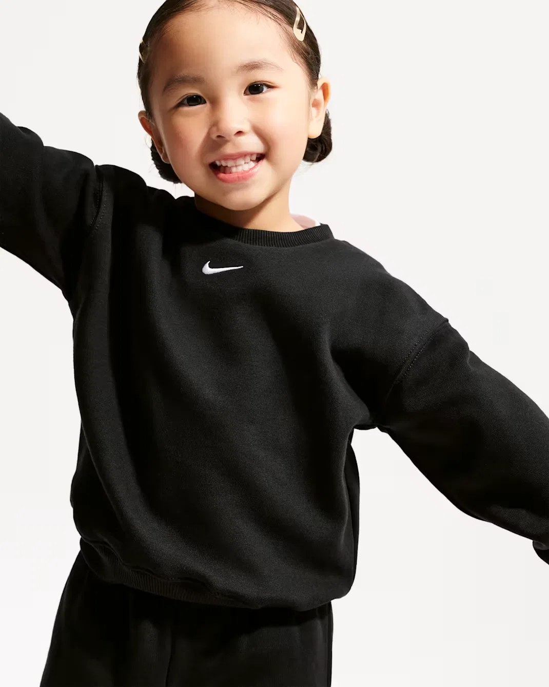 Детская флисовая футболка большого размера от Toddler Studio Nike Sportswear, Black — фото 3