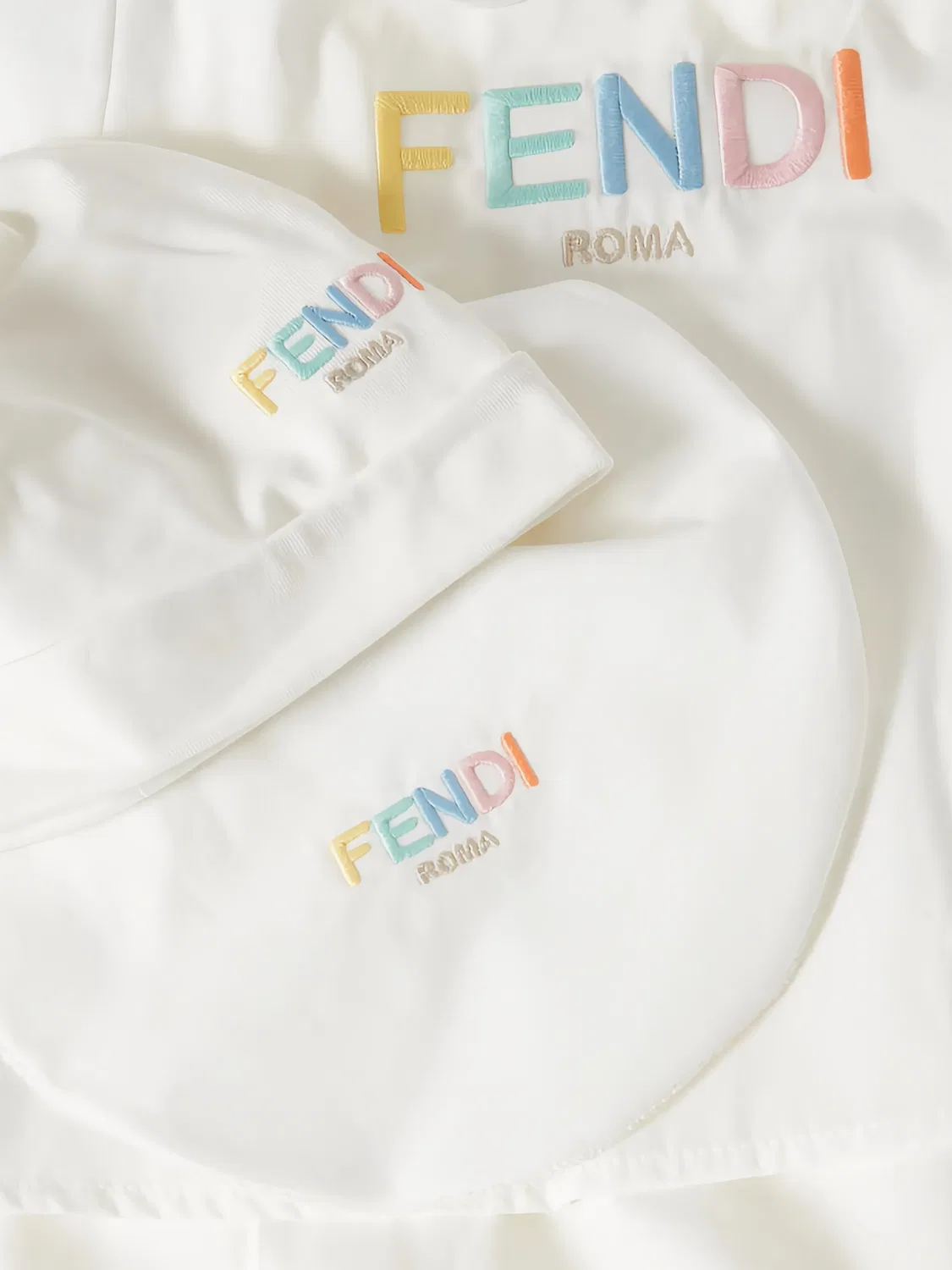 Комплект из топа и брюк с вышитым логотипом Fendi Kids, белый — фото 3