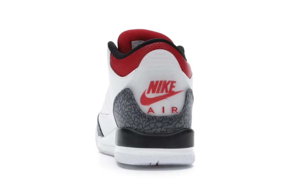 Детские кроссовки Lifestyle с принтом Jordan 3 Retro Jordan, White/Fire Red-Black — фото 4