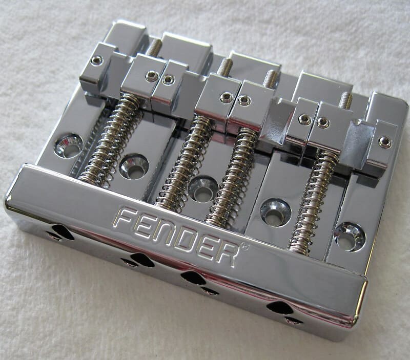 

Бридж Fender High Mass Bass IV с латунными седлами 0994408000 HiMass Hi Mass Precision Jazz P bass bridge 099-4408-000