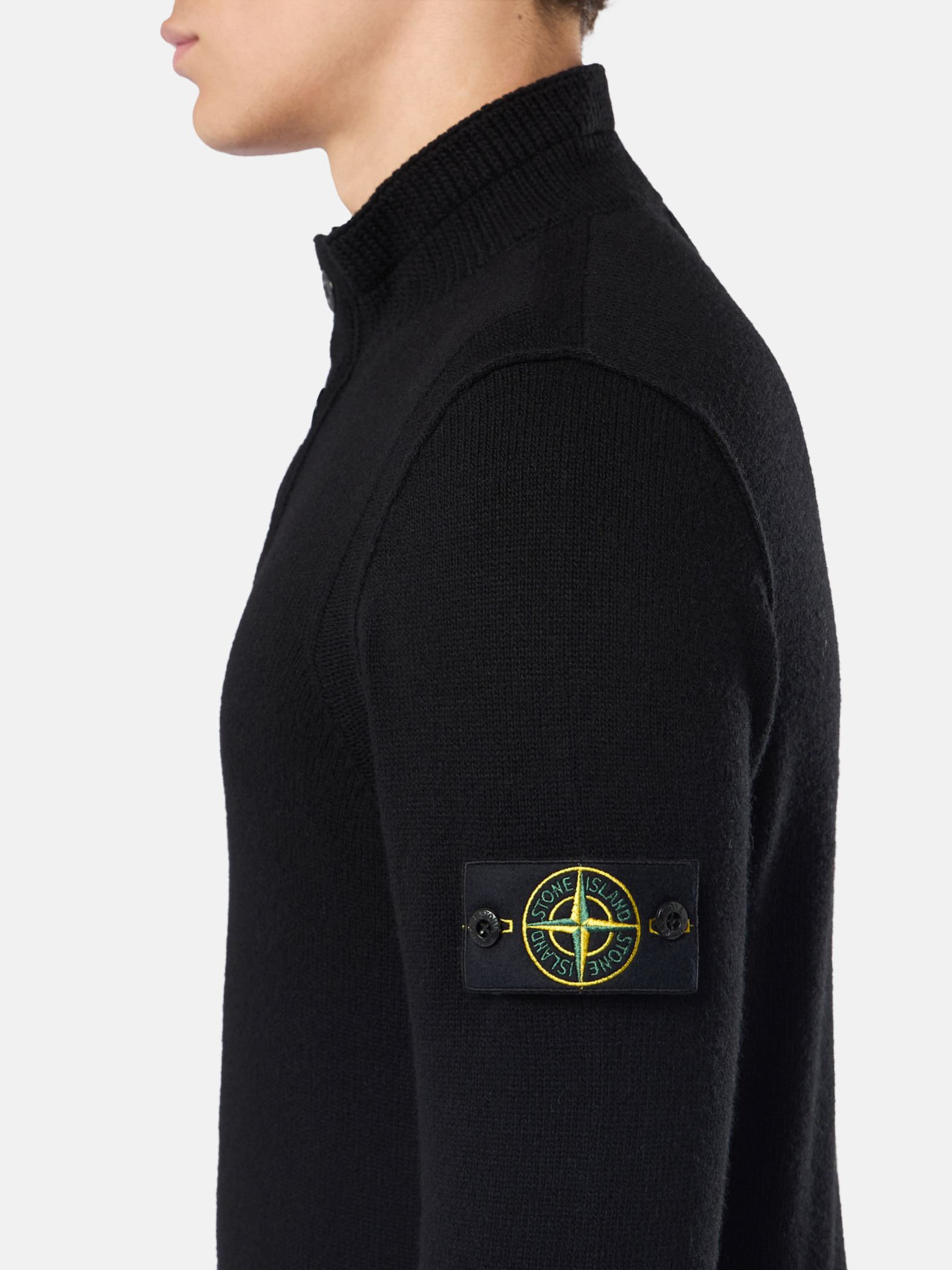 Свитер с полумолнией и фетровой отделкой Stone Island 5100040 LAMBSWOOL, черный — фото 3