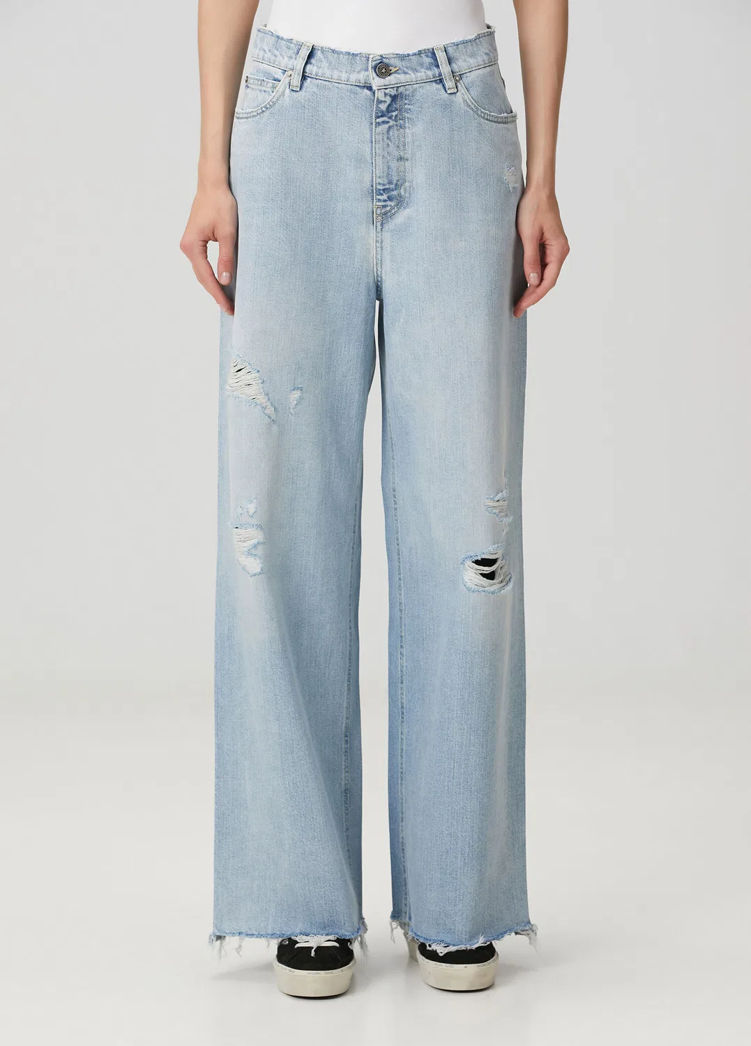 Джинсы Golden Goose Boyfriend, light blue — фото 2