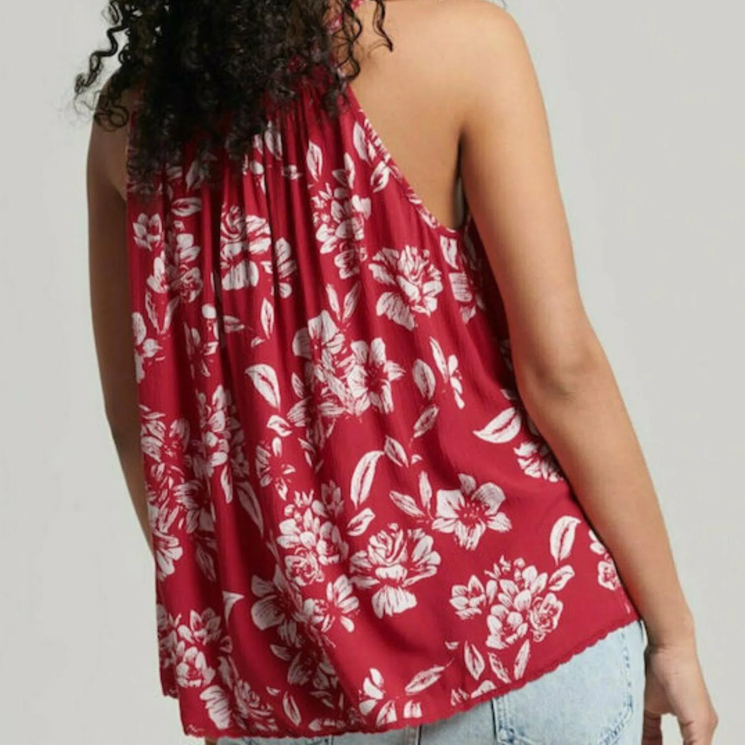 Женская блузка на тонких бретелях Vintage Beach Cami Top Superdry, Rot Hellrot Korallenrot — фото 2