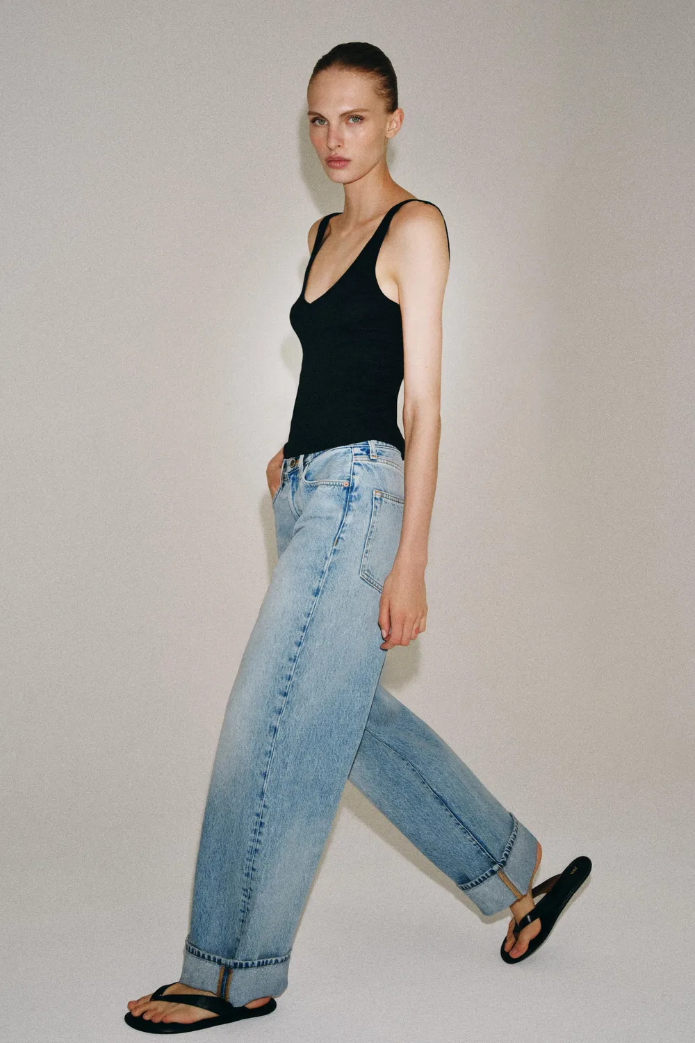 Джинсы свободного кроя средней посадки из коллекции ZW ZARA, Light blue