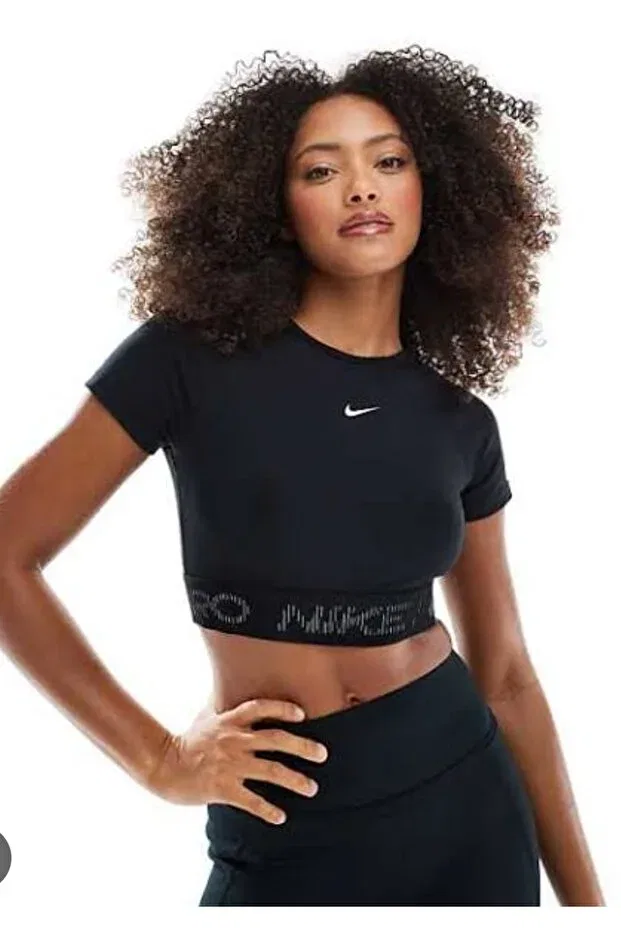 Женская футболка с принтом Pro Dri-Fit Short Sleeve Graphic Black Crop Nike, Black