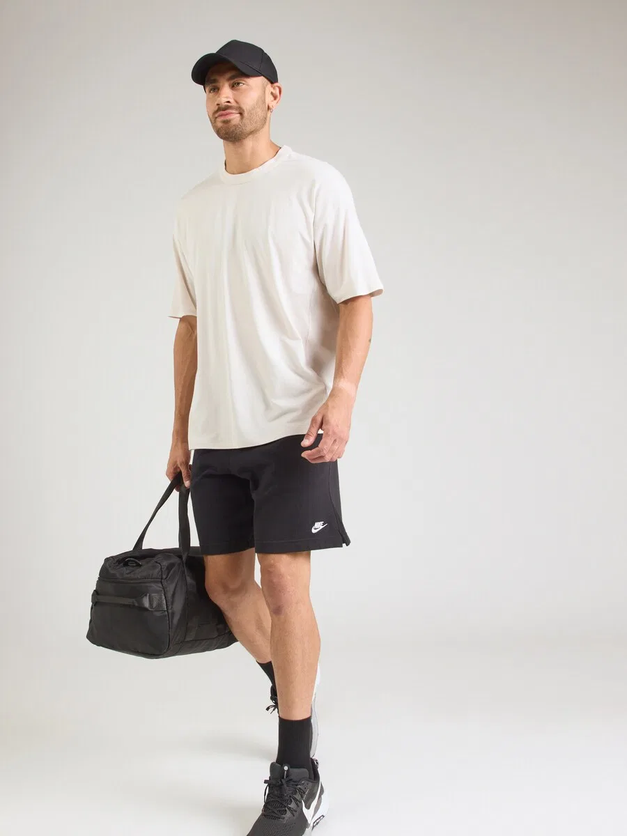 Спортивная футболка NIKE Performance Shirt '24.7 ImpossiblySoft' кремового цвета — фото 4