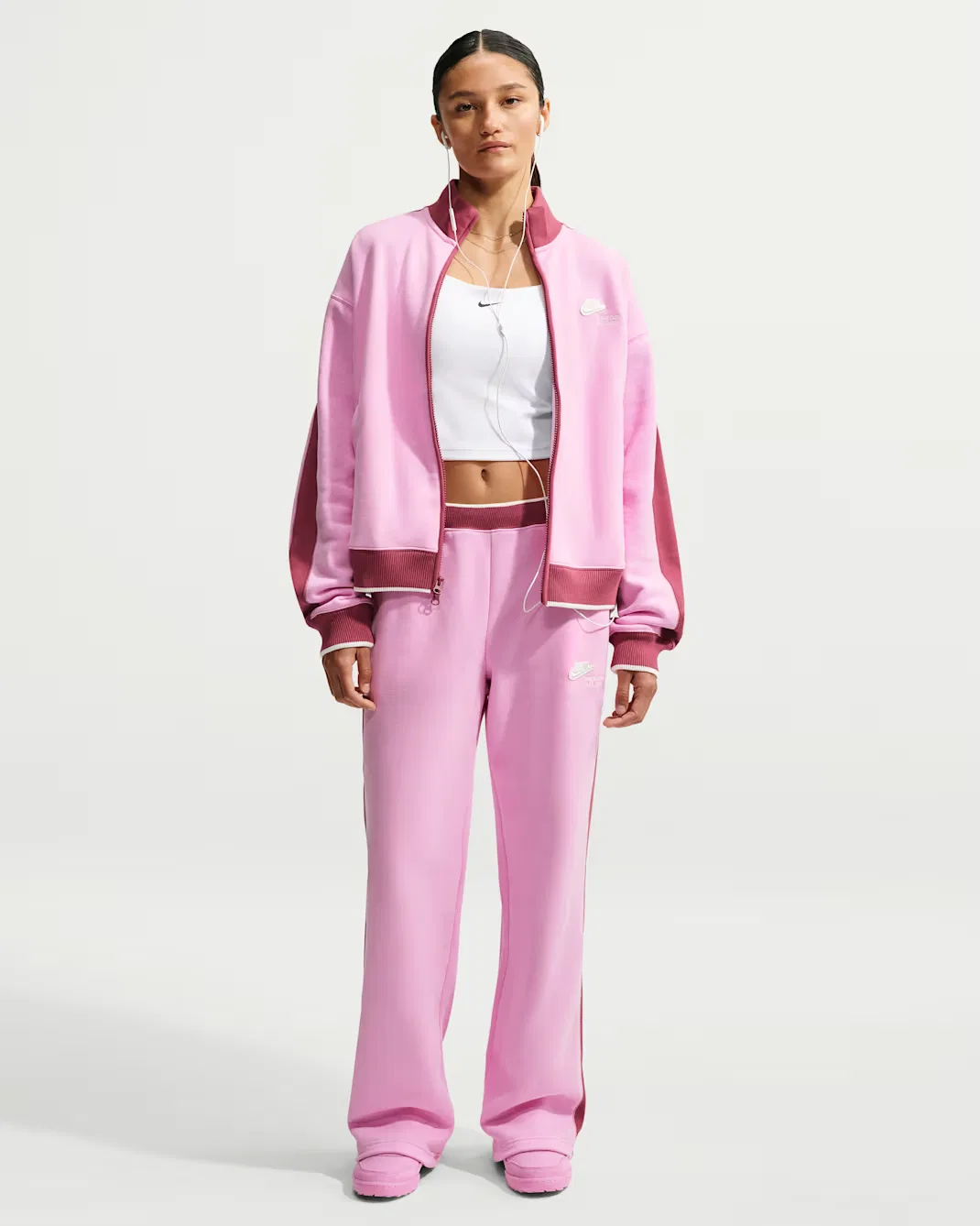 Женская спортивная куртка Nike Studio Fleece Medium Weight "Nike Run Club", Pink Rise/Pink Smoke/Sail — фото 4