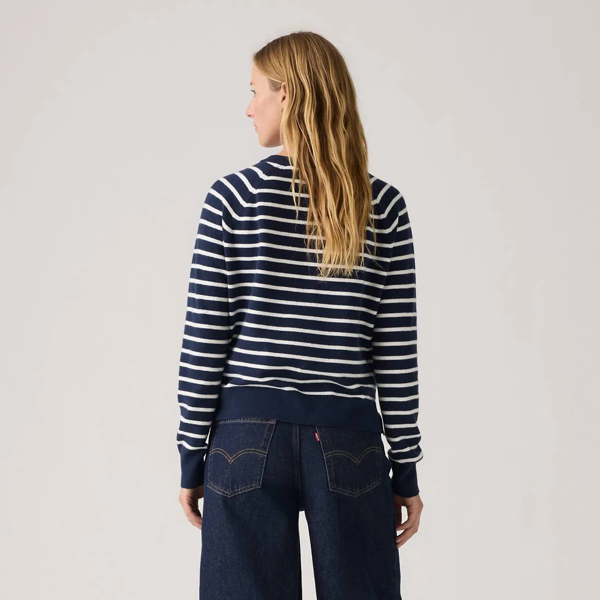 Очень мягкий пуловер с V-образным вырезом Levi's, Parisienne Stripe - Blue — фото 3