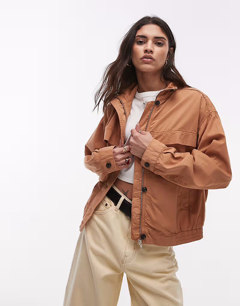 

Элегантная хлопковая куртка-бомбер Topshop бежевого цвета