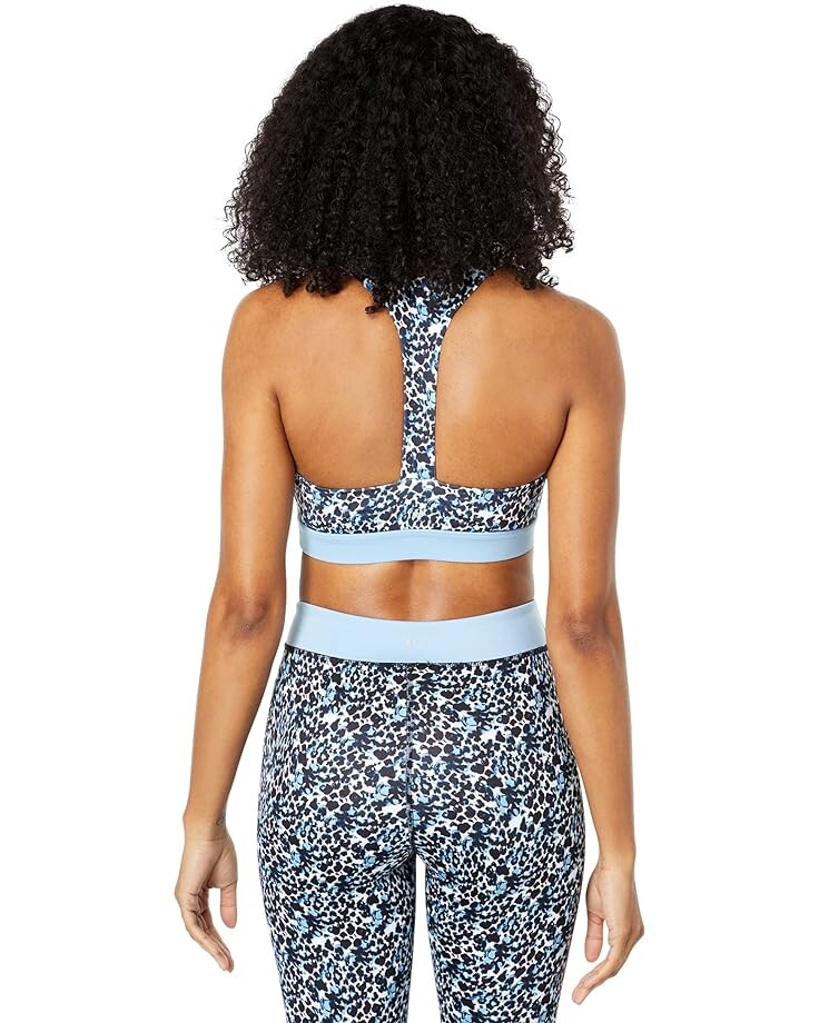 

Бюстгальтер THRIVE SOCIETE Printed T-Back Bra, цвет Waterskin