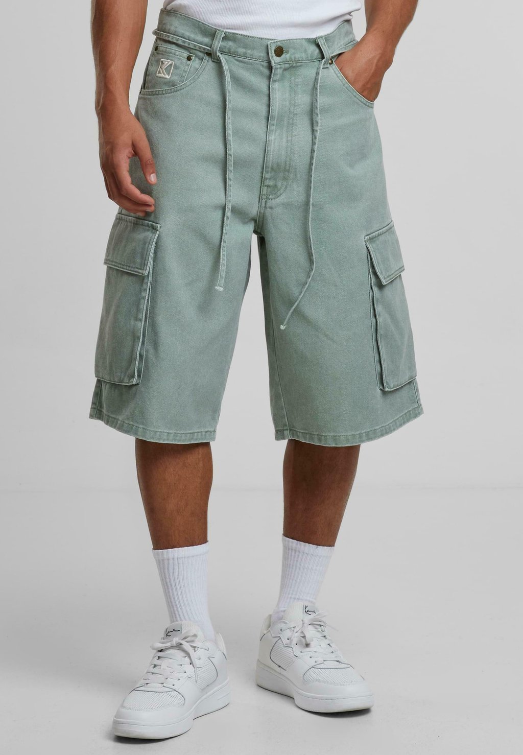 

Джинсовые шорты BAGGY Karl Kani, зеленый