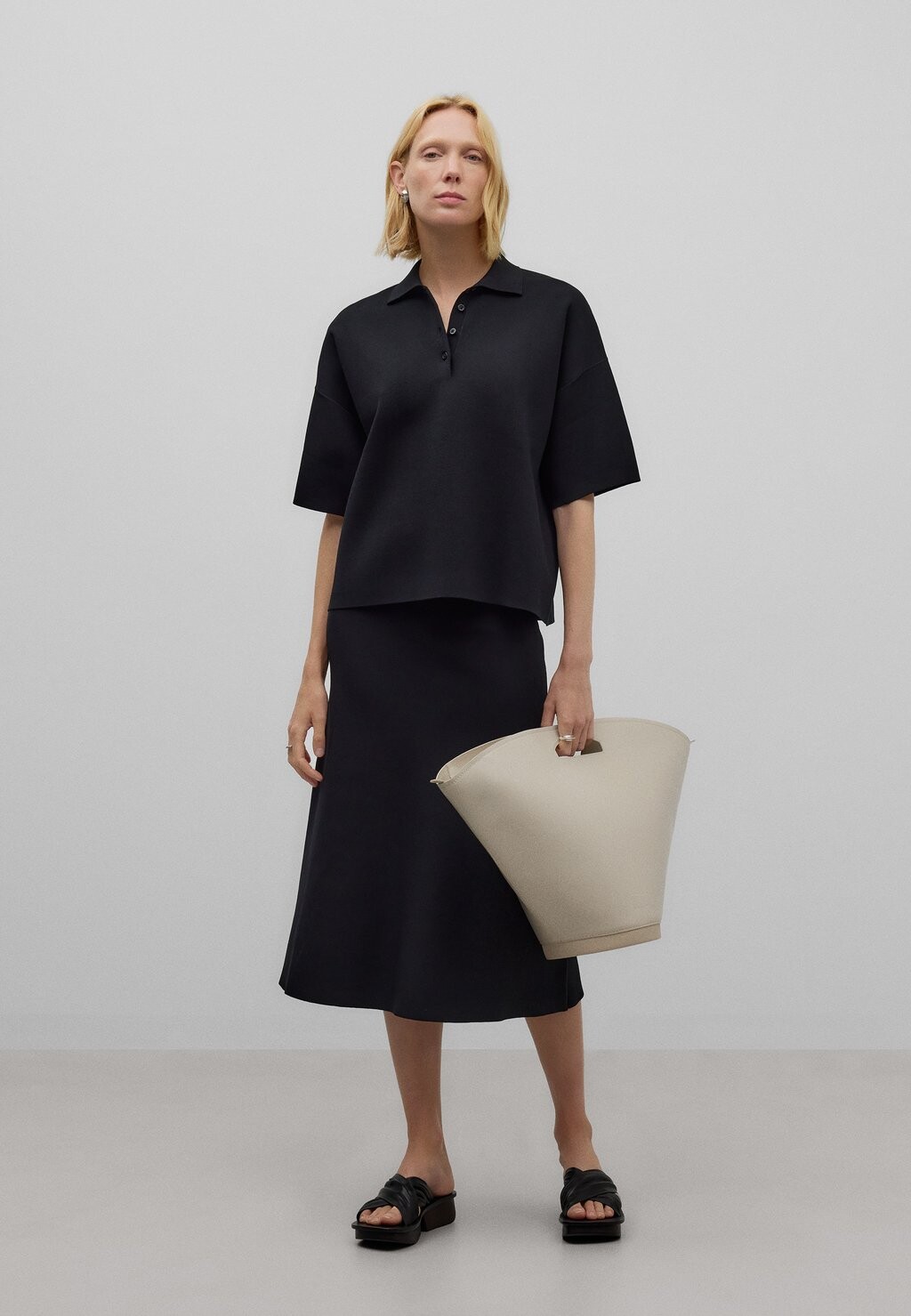 

Рубашка поло KNIT POLO SHIRT ADOLFO DOMINGUEZ, черный