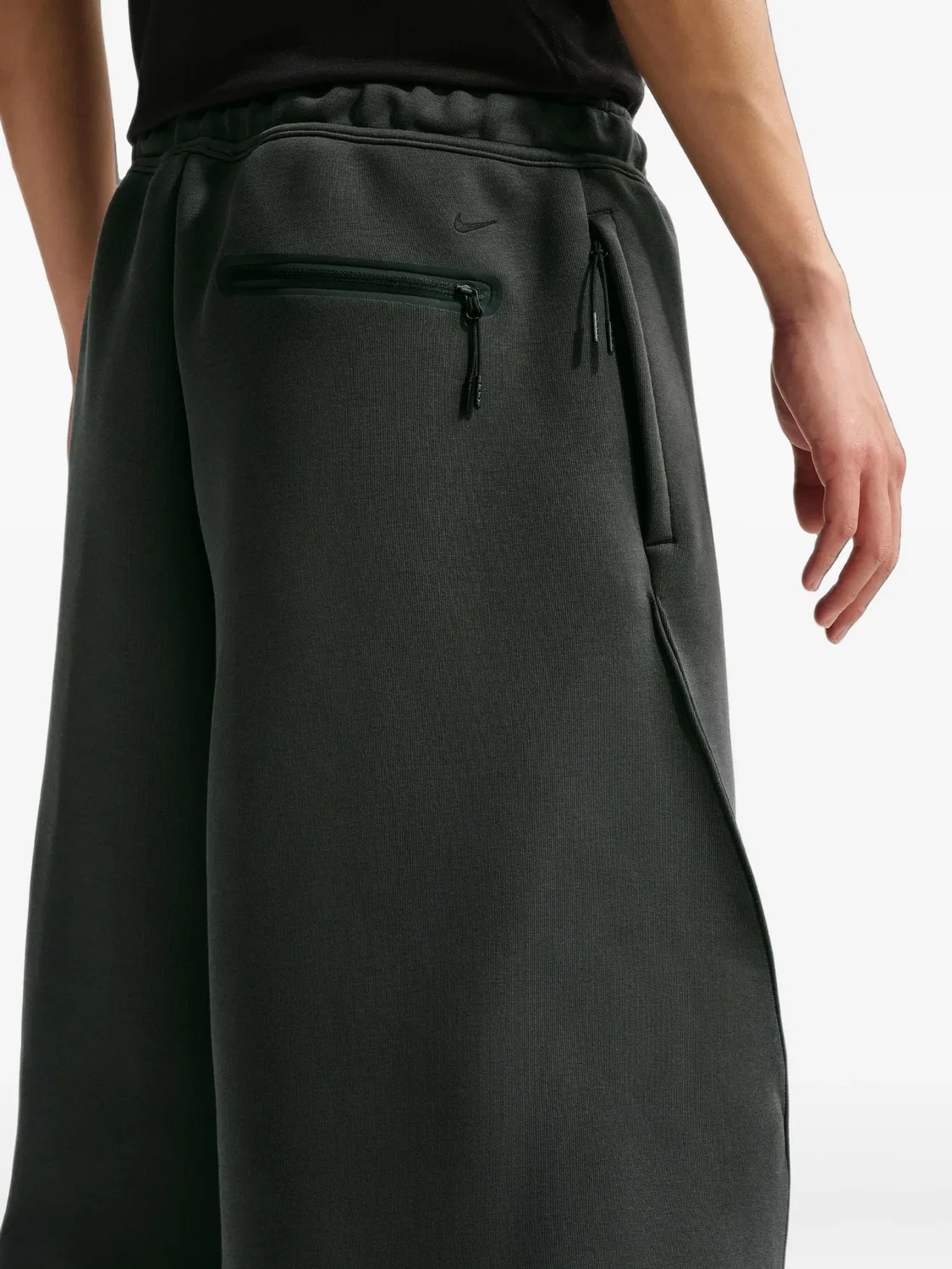 Шорты Tech Fleece серые Nike, серый — фото 4