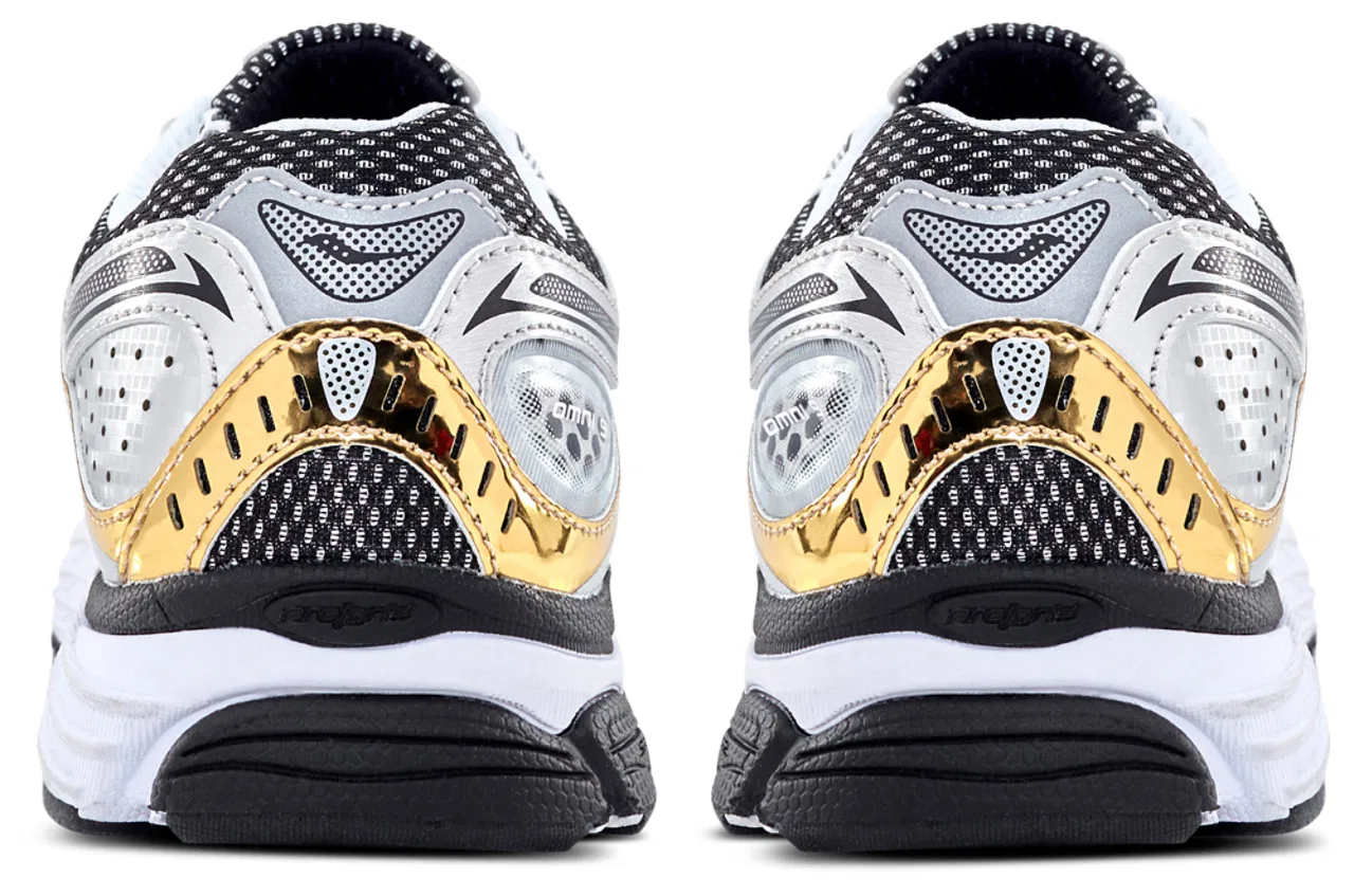 Кроссовки для мальчиков Omni 9 Saucony, цвет Gold/Silver — фото 3