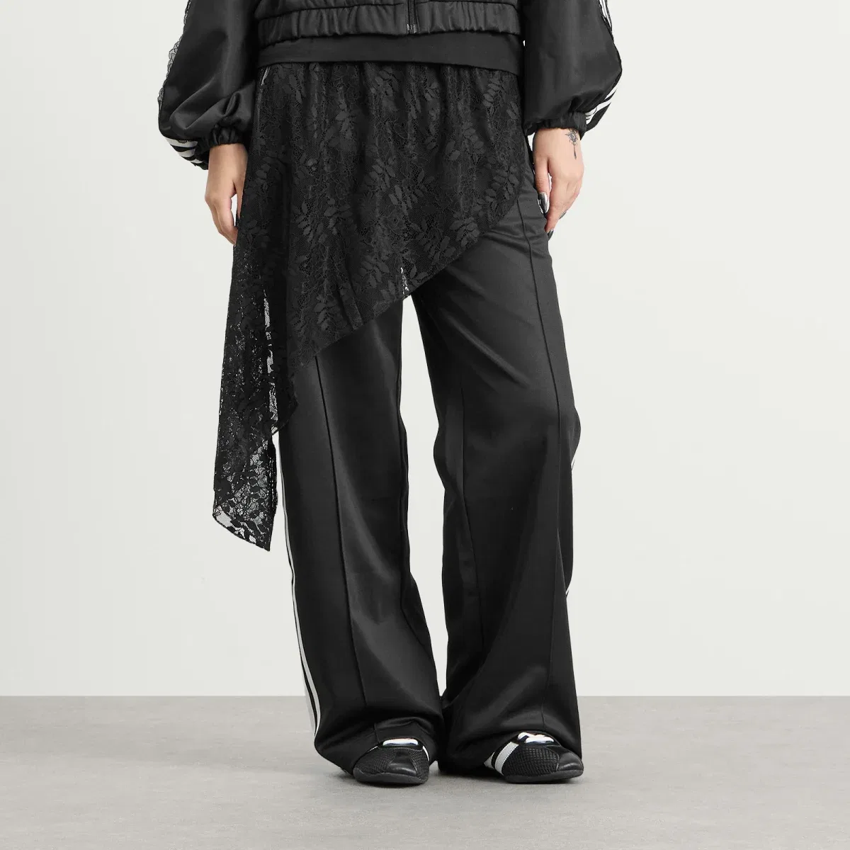 Спортивные брюки с отстегивающейся юбкой Firebird Track Pant Adidas, Black — фото 2
