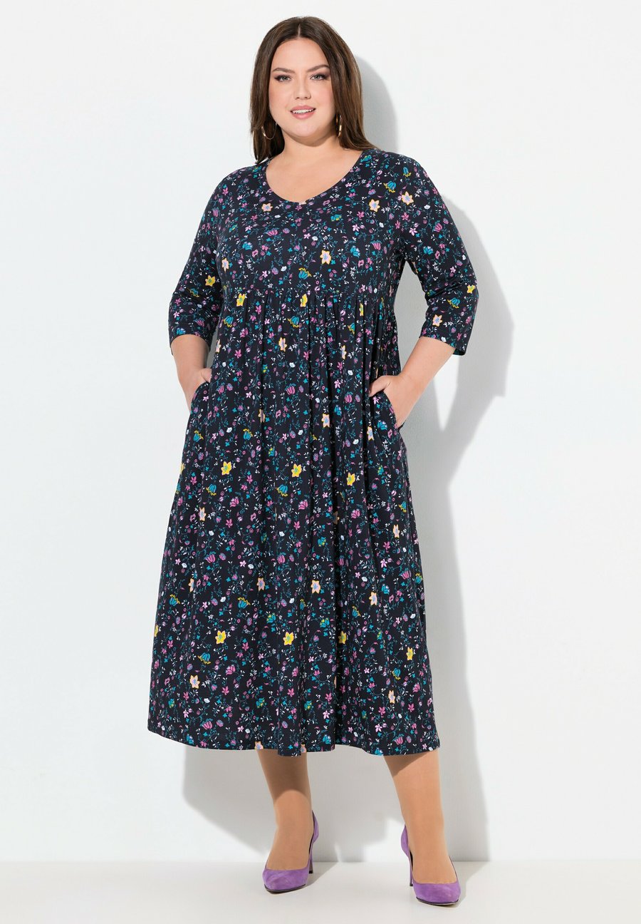 

Платье Ulla Popken TINY FLORAL EMPIRE A-LINE POCKET, Black
