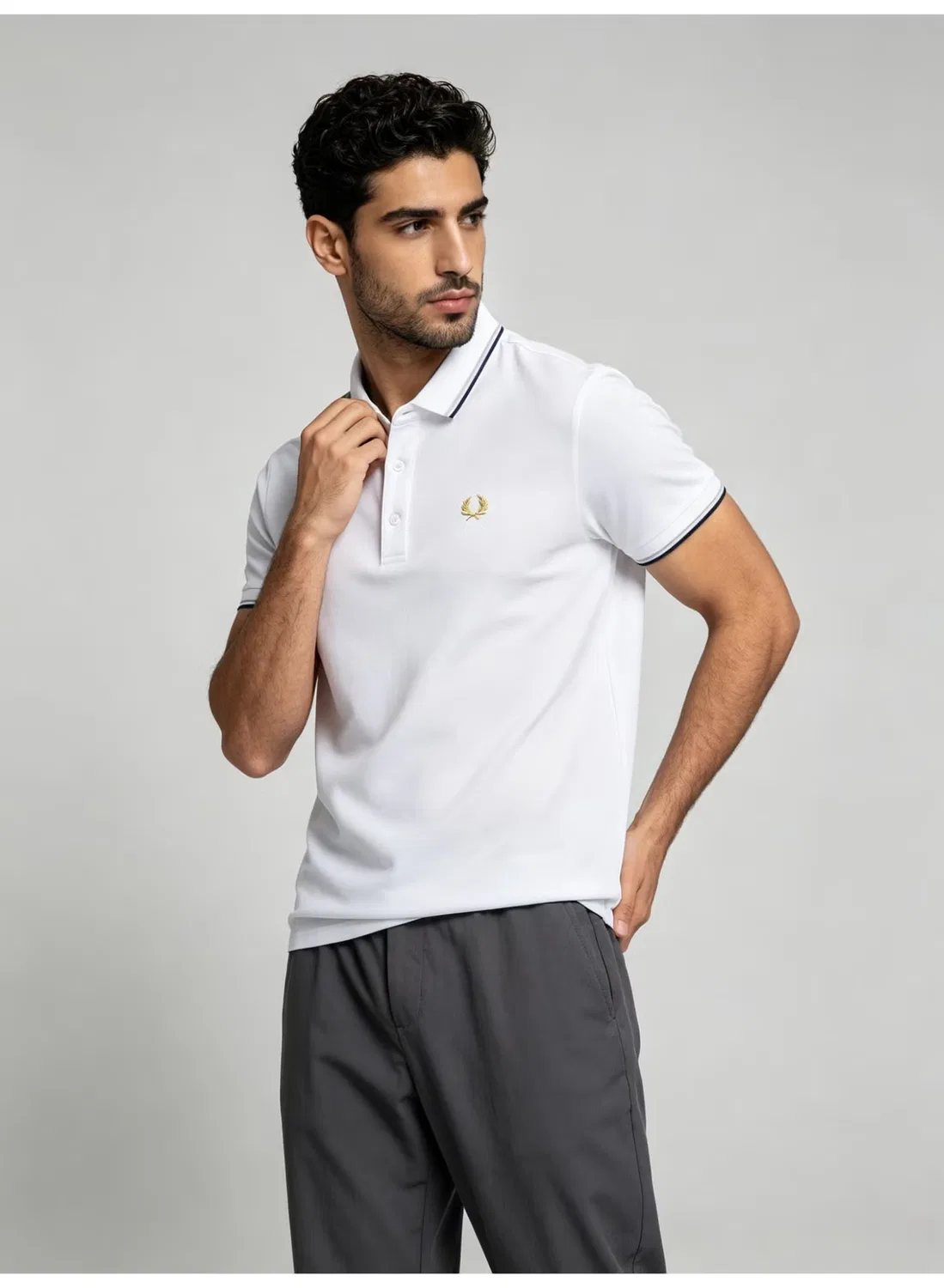 Поло с контрастными полосками, короткий рукав Fred Perry, белый