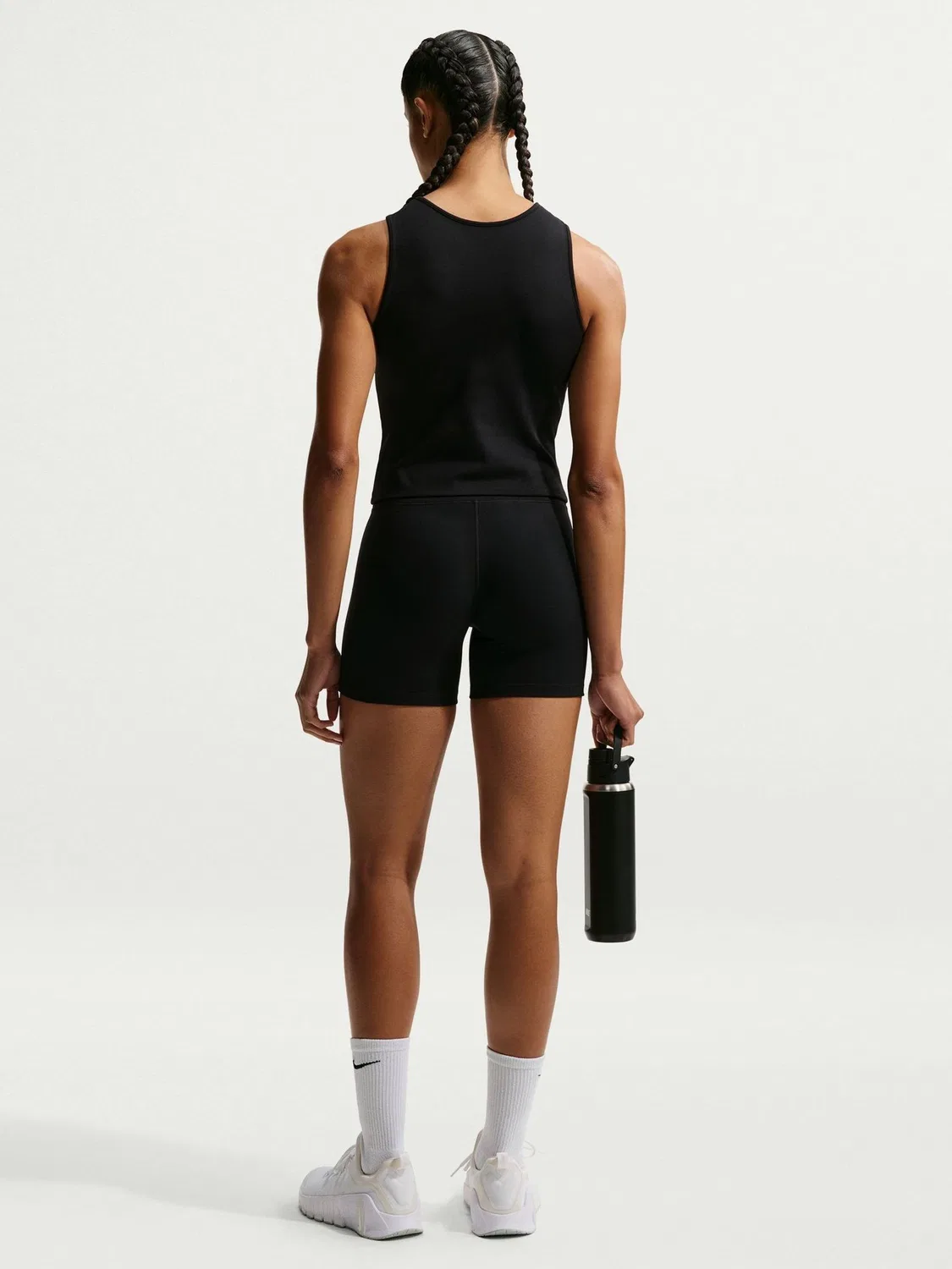 Топ Nike One Dri-FIT с закрученной деталью Nike, черный — фото 3
