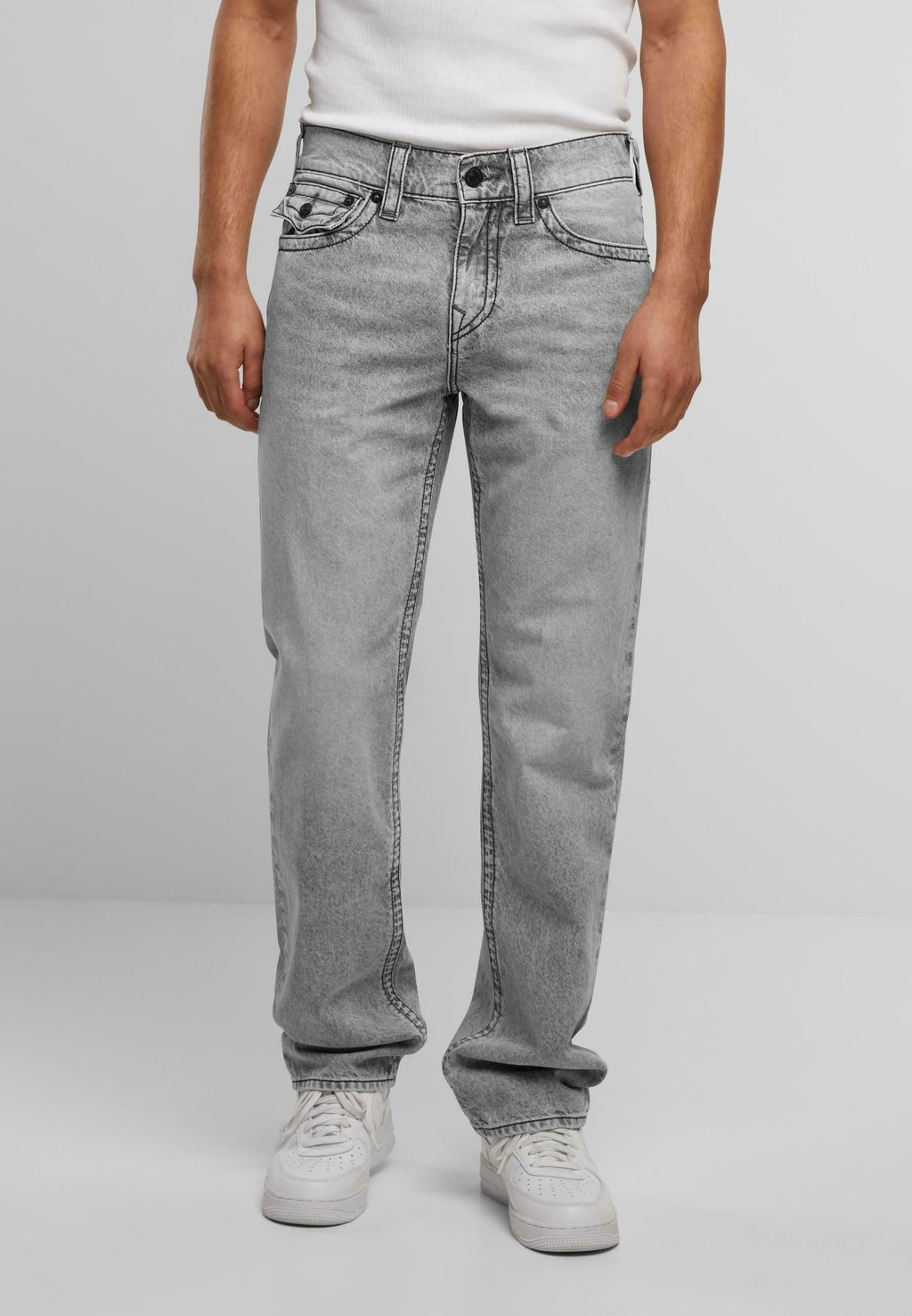 

Джинсы прямого кроя True Religion, серый