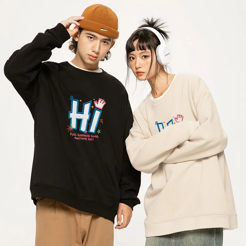 Детский свитшот на флисе MINISO, Khaki (Greeting Gesture) — фото 4