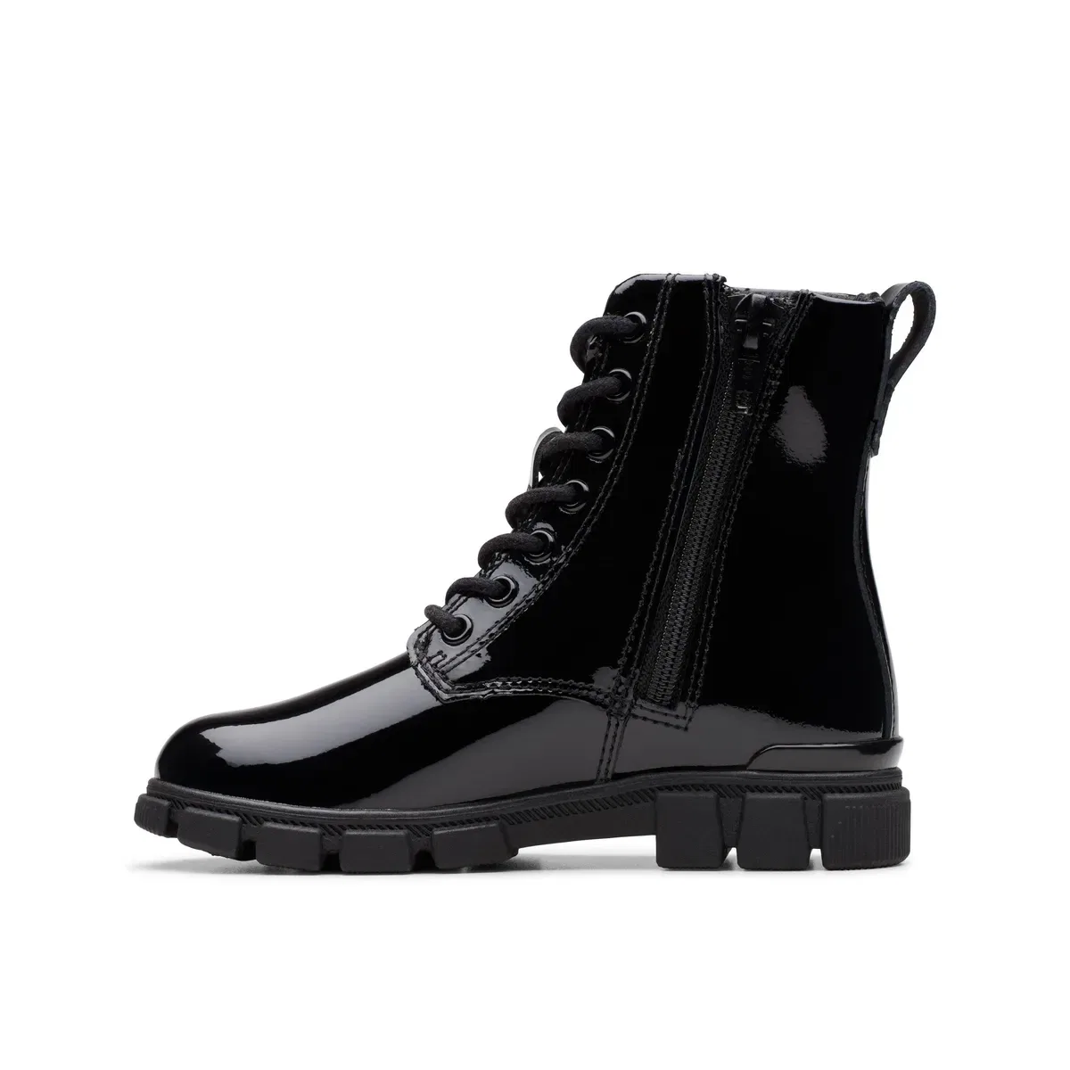 Детские ботинки на щиколотке Evyn Charm Kid Clarks, Black Patent — фото 2