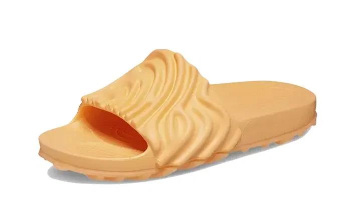 Детские сандалии-слайды Pollex Salehe Bembury Crocs, Citrus Milk — фото 2