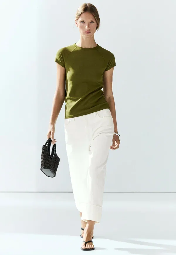 Футболка хлопковая Basic T-shirt Massimo Dutti, khaki, хаки — фото 2