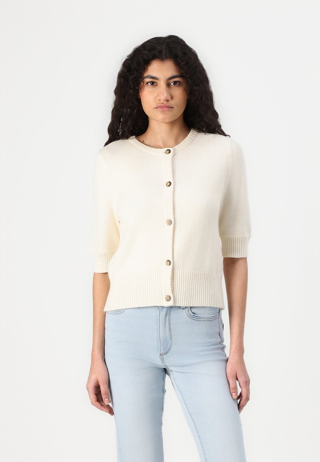 

Кардиган ONLLESLY BUTTON CARDIGAN ONLY, молочный