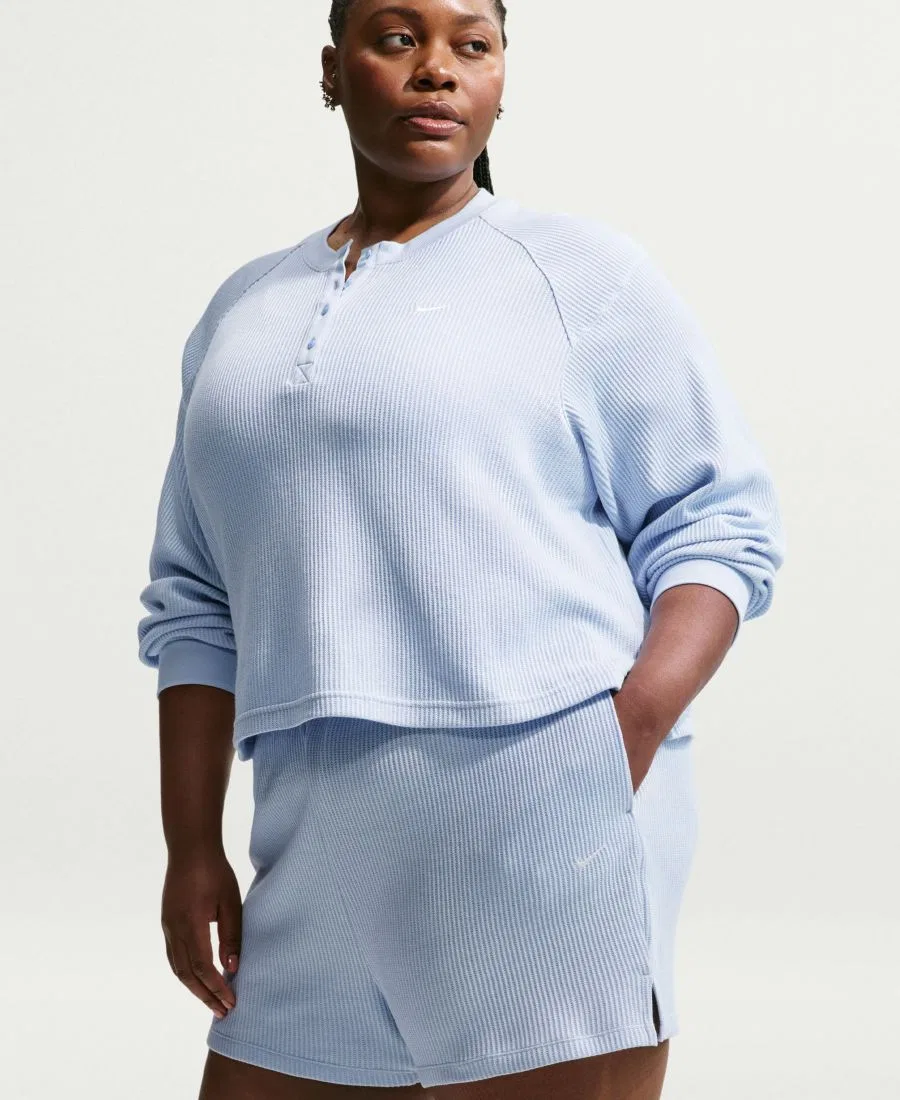 Топ-лонгслив оверсайз с хенли-вырезом Nike Sportswear Chill Waffle Plus Size, Hydrogen Blue Sail — фото 2
