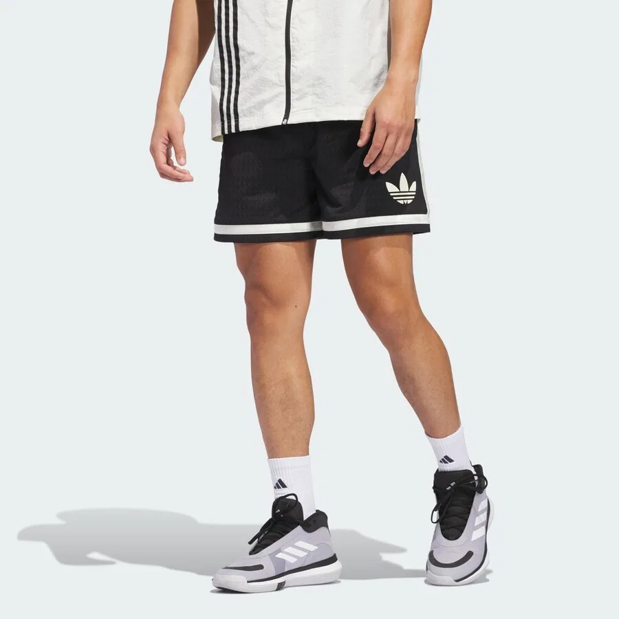 Свободные шорты ADIDAS ORIGINALS 'Originals Basketball' черного цвета — фото 3