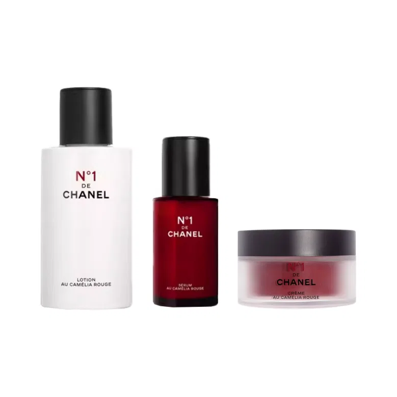 Набор средств по уходу за кожей с экстрактом камелии, 150 мл + 50 мл + 50 г, CHANEL, Red Camellia