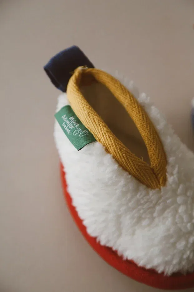 Детские пинетки для девочек из плюша Minik Adımlar Bebek, White — фото 4