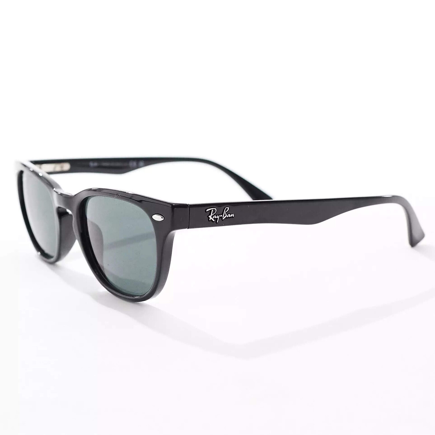 Очки солнцезащитные Ray-ban Round, черный