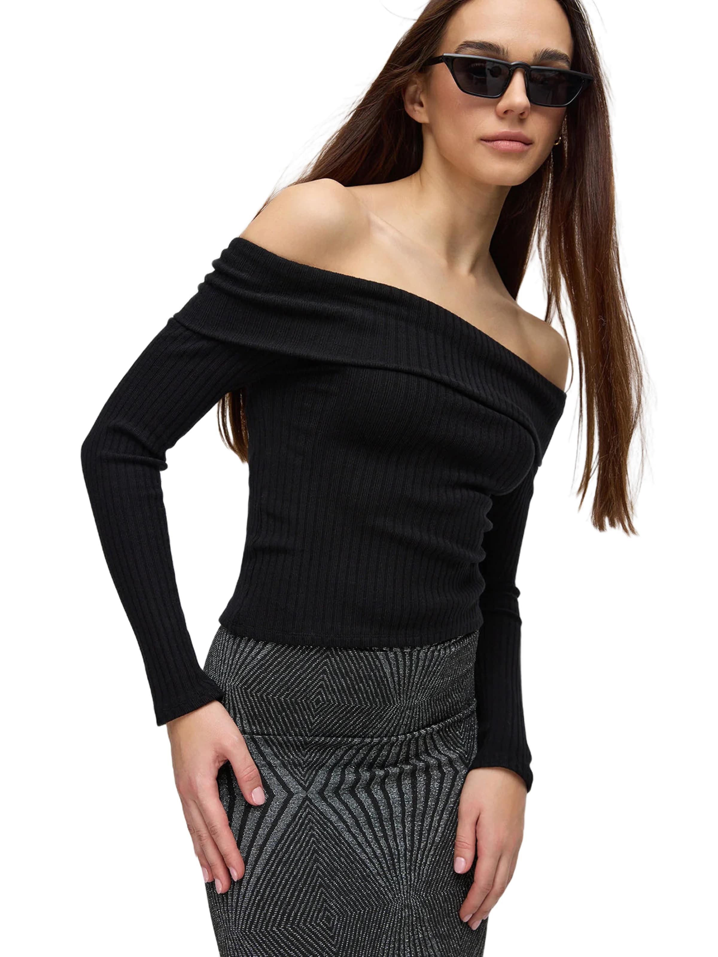 

No Matter What Лонгслив в черном цвете