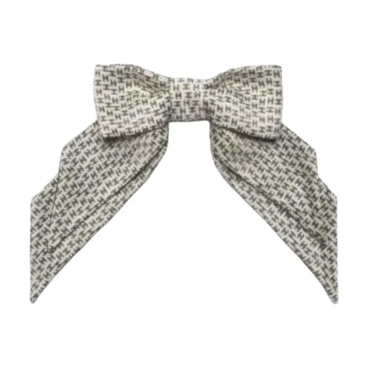 Заколка для волос CHANEL, White