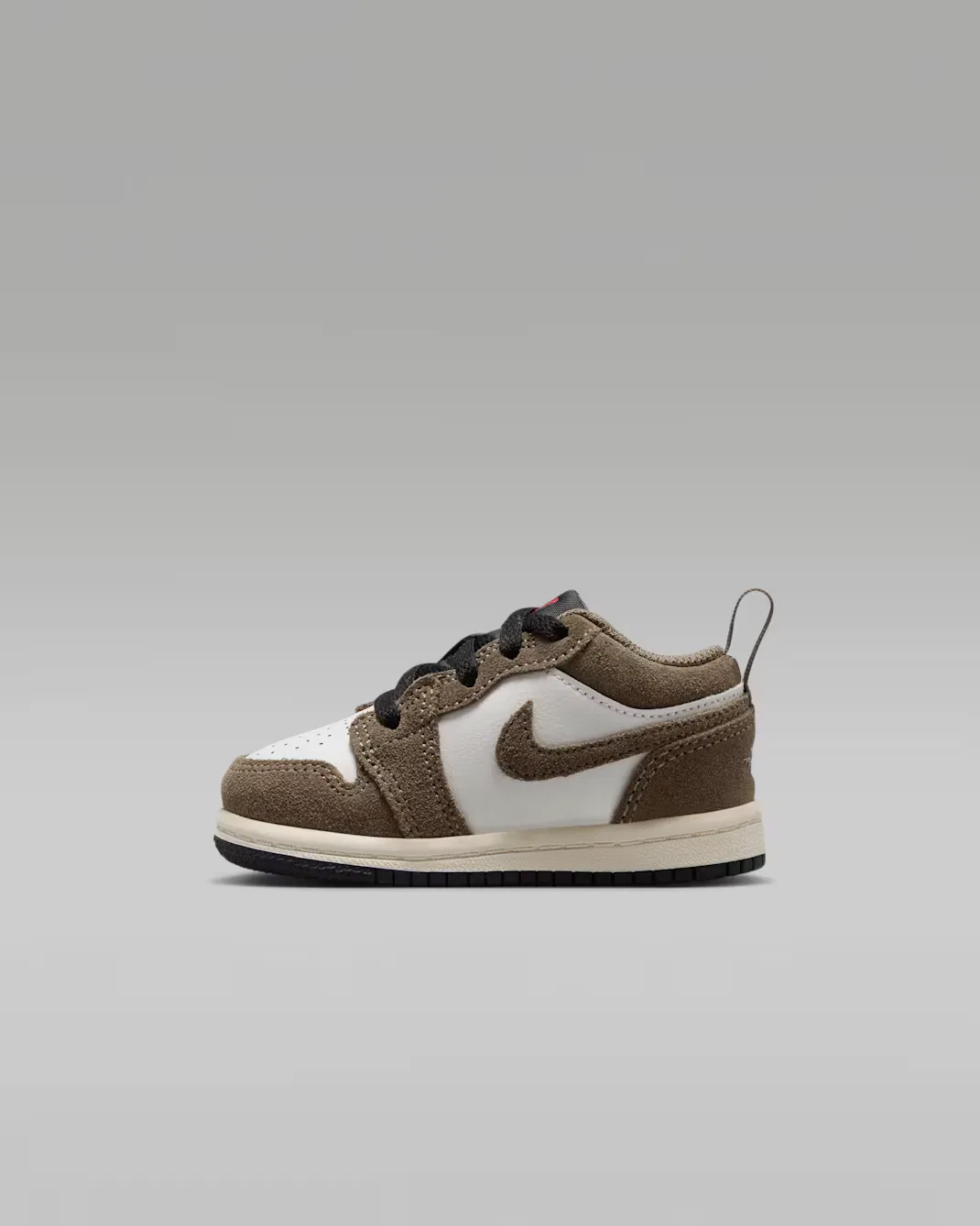 Детская/подростковая обувь Jordan 1 Low, Palomino/Phantom/Sail/Black