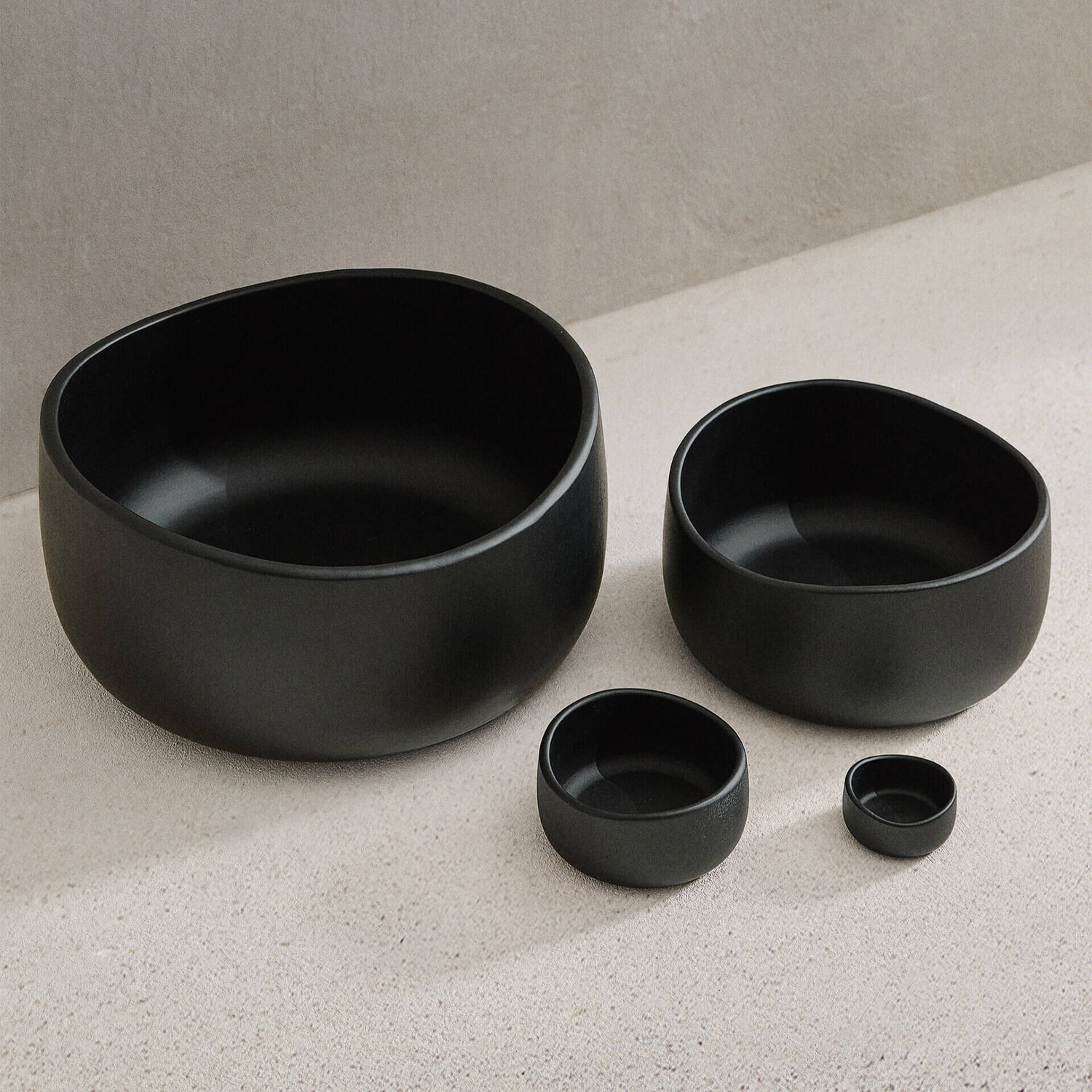

Чаша Zara Home by Vincent Van Duysen Table Accessory 02, черный