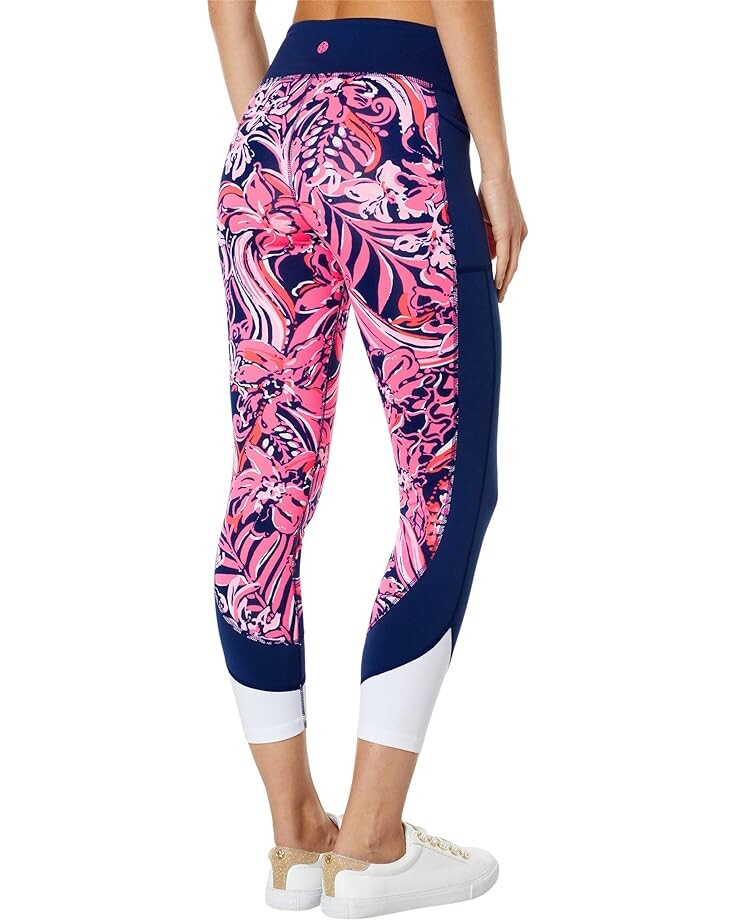 

Брюки Lilly Pulitzer Mid-Rise Midi Leggings, цвет Low Tide Navy Flirty Fins and Feathers