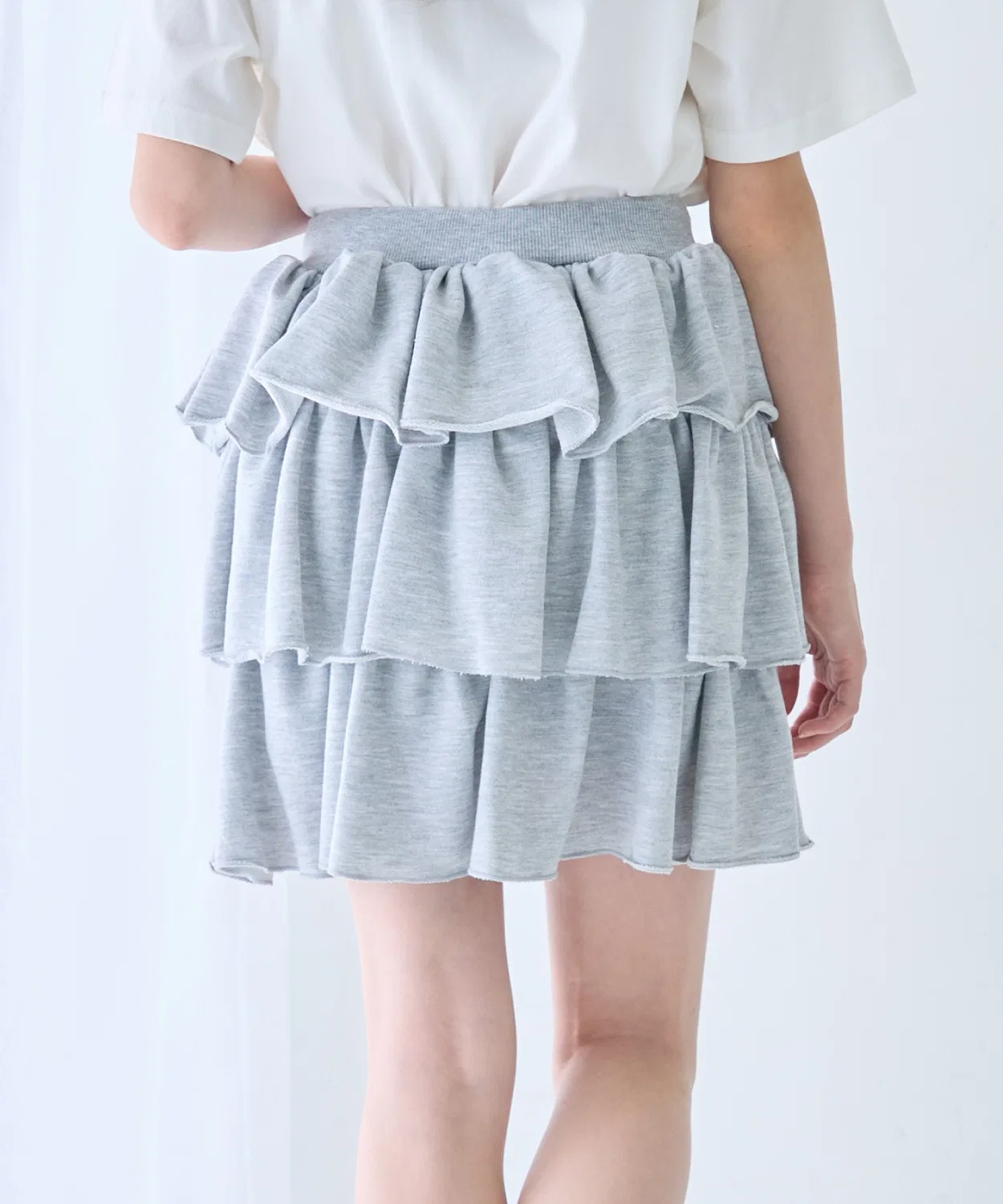 Детская юбка-миди из футера с воланами и шортами, модель Frill Mini Tiered Skirt BISKEE, Grey — фото 3