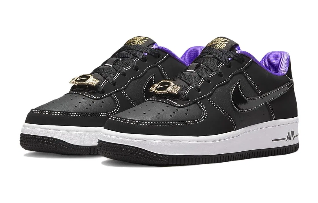 Детские кроссовки для скейтбординга с кожаным верхом Air Force 1 Low '07 LV8 World Champ Black Purple Nike, Black Purple — фото 4