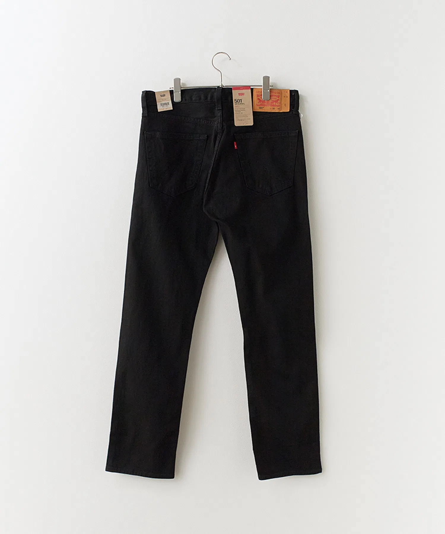 Джинсы LEVI'S 501 ORIGINAL, джинсовые брюки прямого кроя, коллекция весна/лето 2026. — фото 3