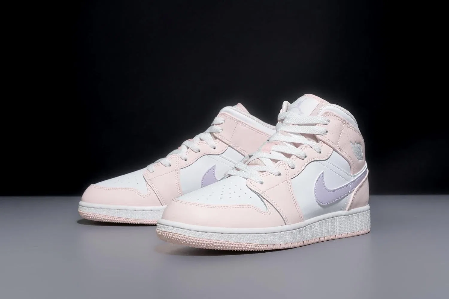 Детские кроссовки для девочек Air Jordan 1 Mid Nike, Pink Wash/White/Violet Frost — фото 4