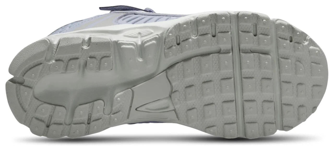 Кроссовки для мальчиков Vomero 5 Nike, цвет Summit White/Ghost — фото 4