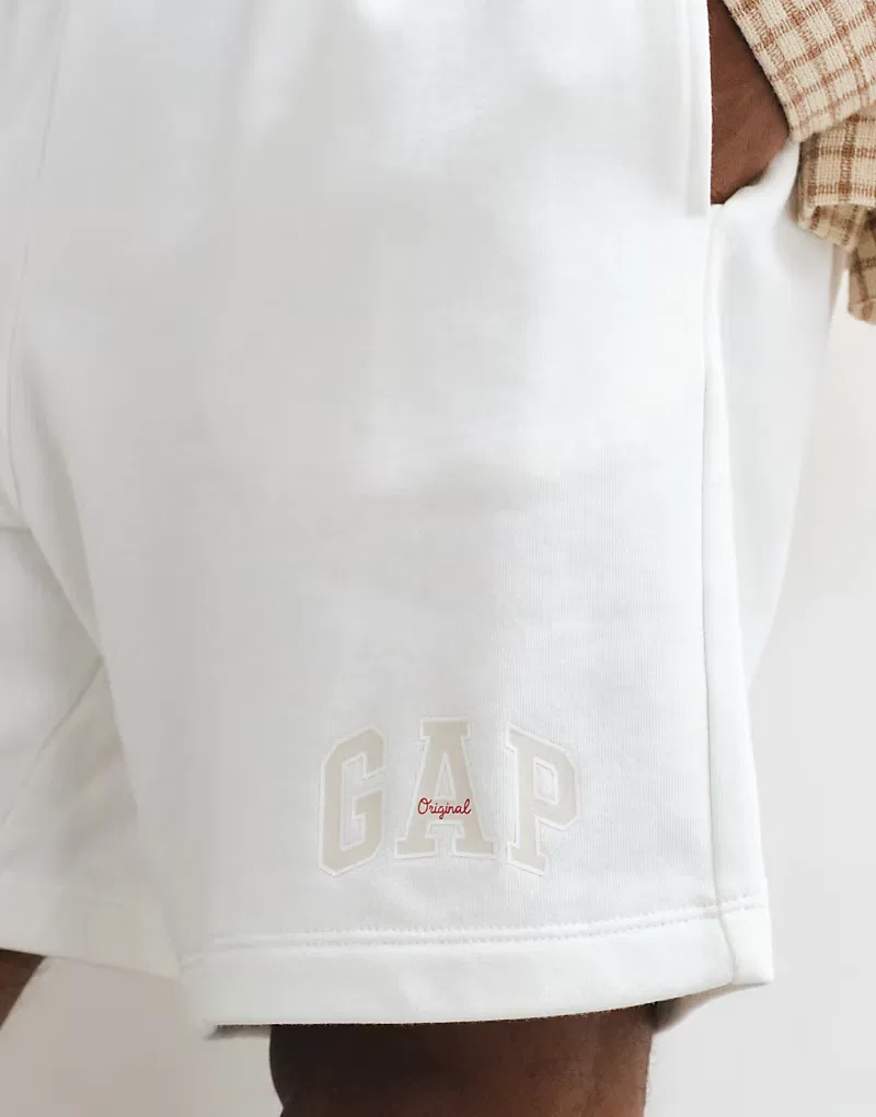 Шорты спортивные с завязкой на талии и логотипом GAP, белый — фото 4
