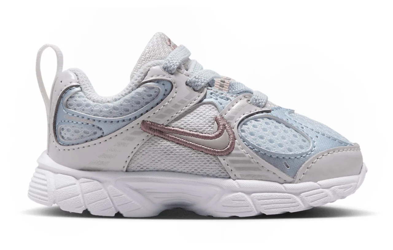 Кроссовки для малышей V5 RNR Nike, цвет Aura/Platinum Tint/Moon Particle