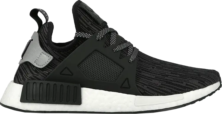 

Кроссовки Adidas NMD_XR1 Primeknit 'Utility Black', черный
