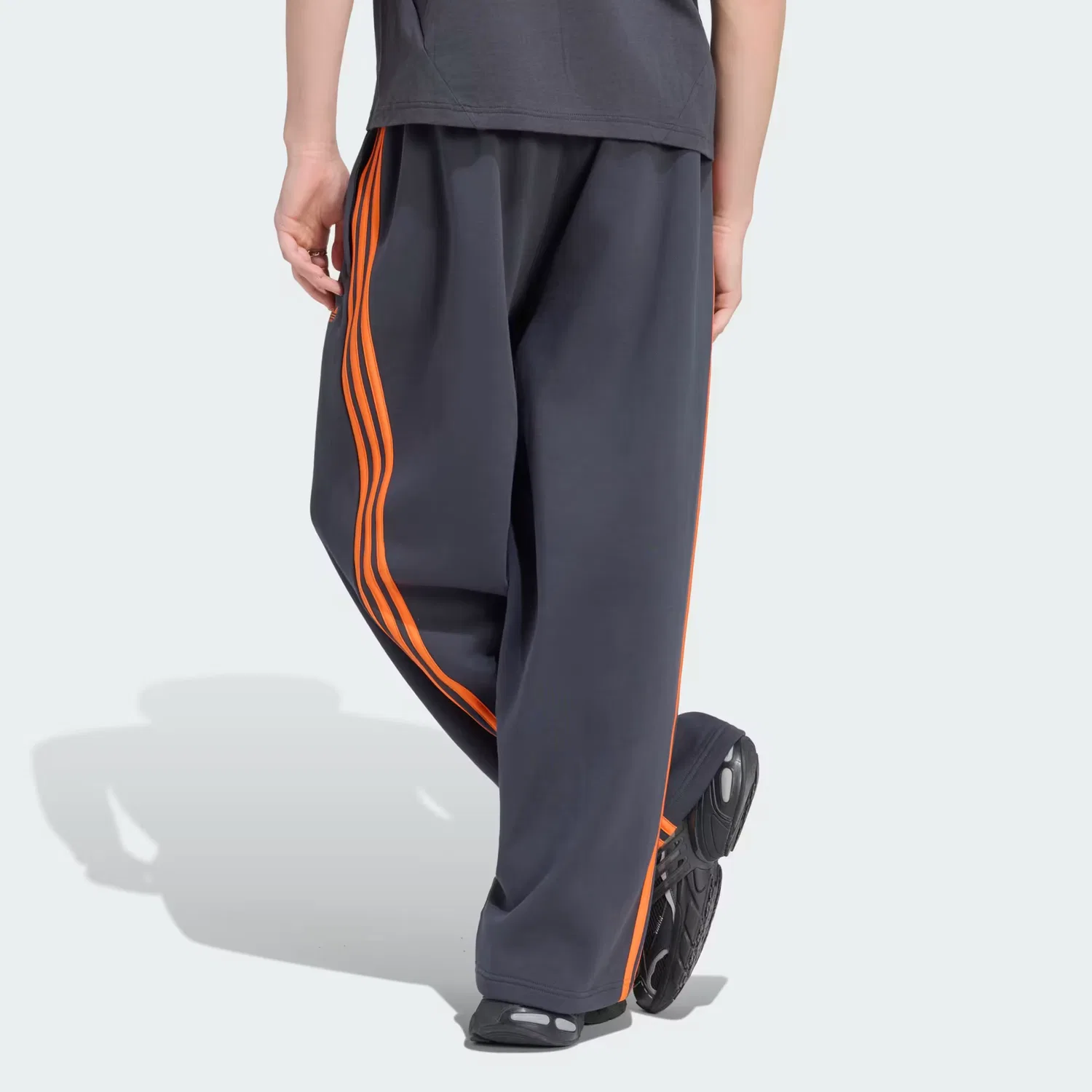 Мужские спортивные брюки свободного кроя Adicolor Baggy Joggers Adidas Originals, темно-серый — фото 3