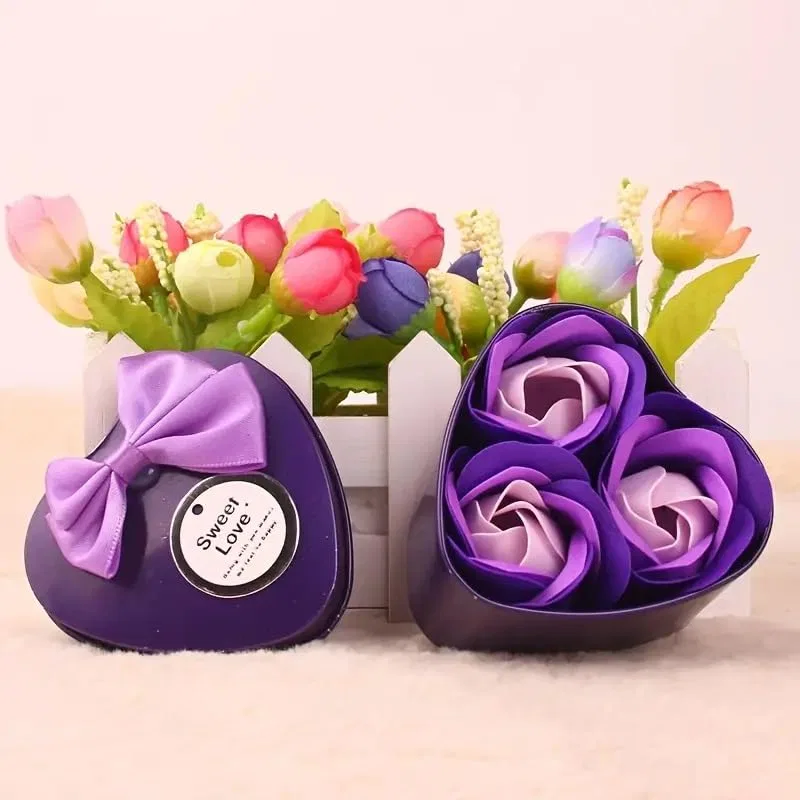 Мыло розовое в жестяной коробке-сердце, Generisch, 3 г, Purple