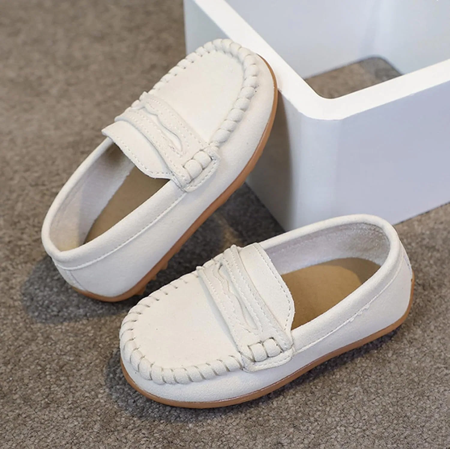 Детские мокасины без застежки с принтом Fudaolee, Beige White — фото 4